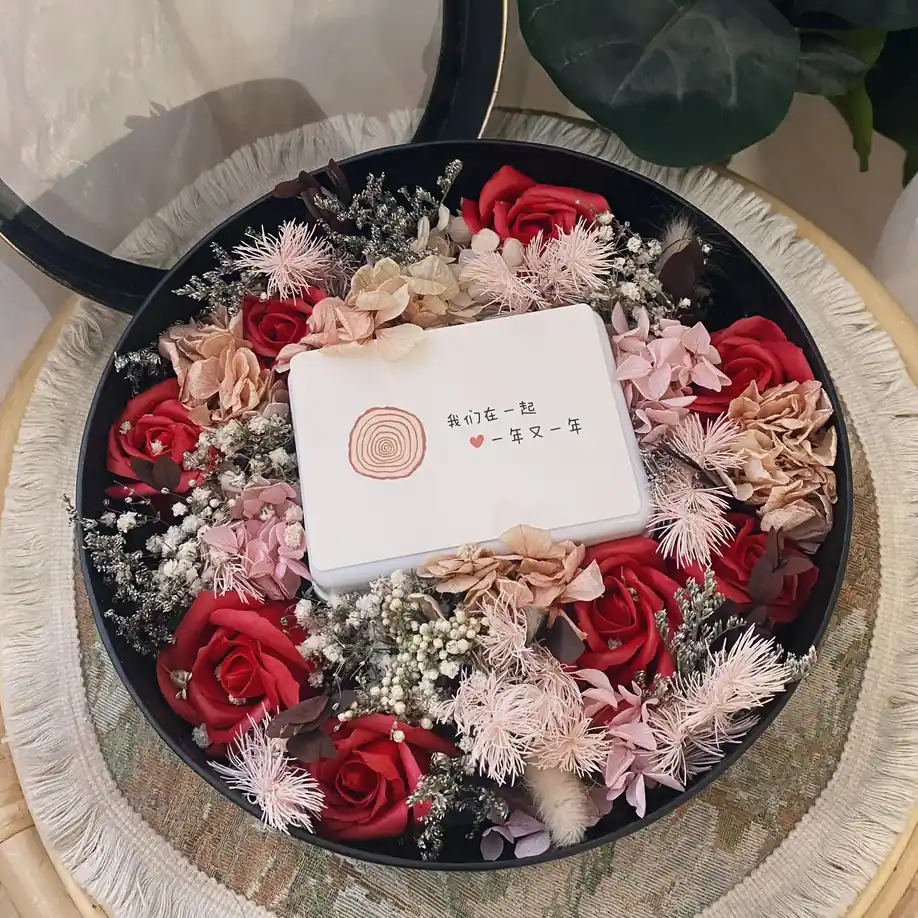 情人节款花束。