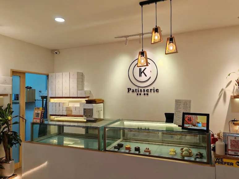 Kulai 店的店内一角。